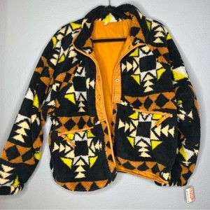 NWT/Free People hit the slope printed fleece jackets/L